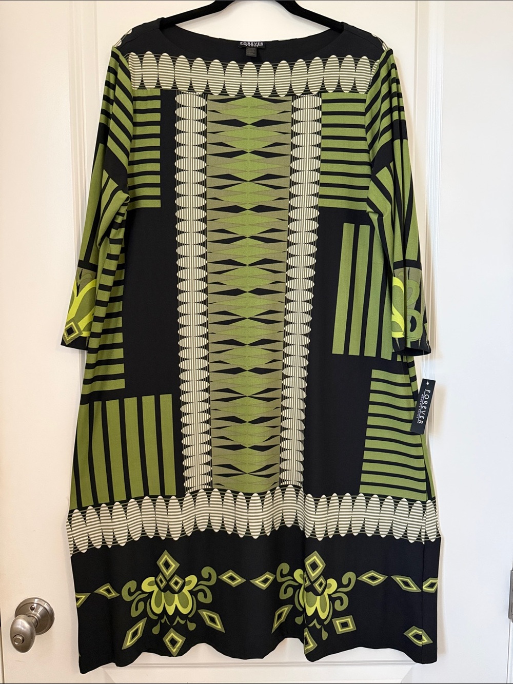 Forever 21 Black, Olive & Cream Geometric Tunic NWT 2XP